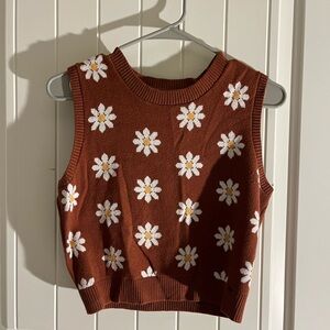 Brown Cropped Sweater Vest with Daisy Pattern